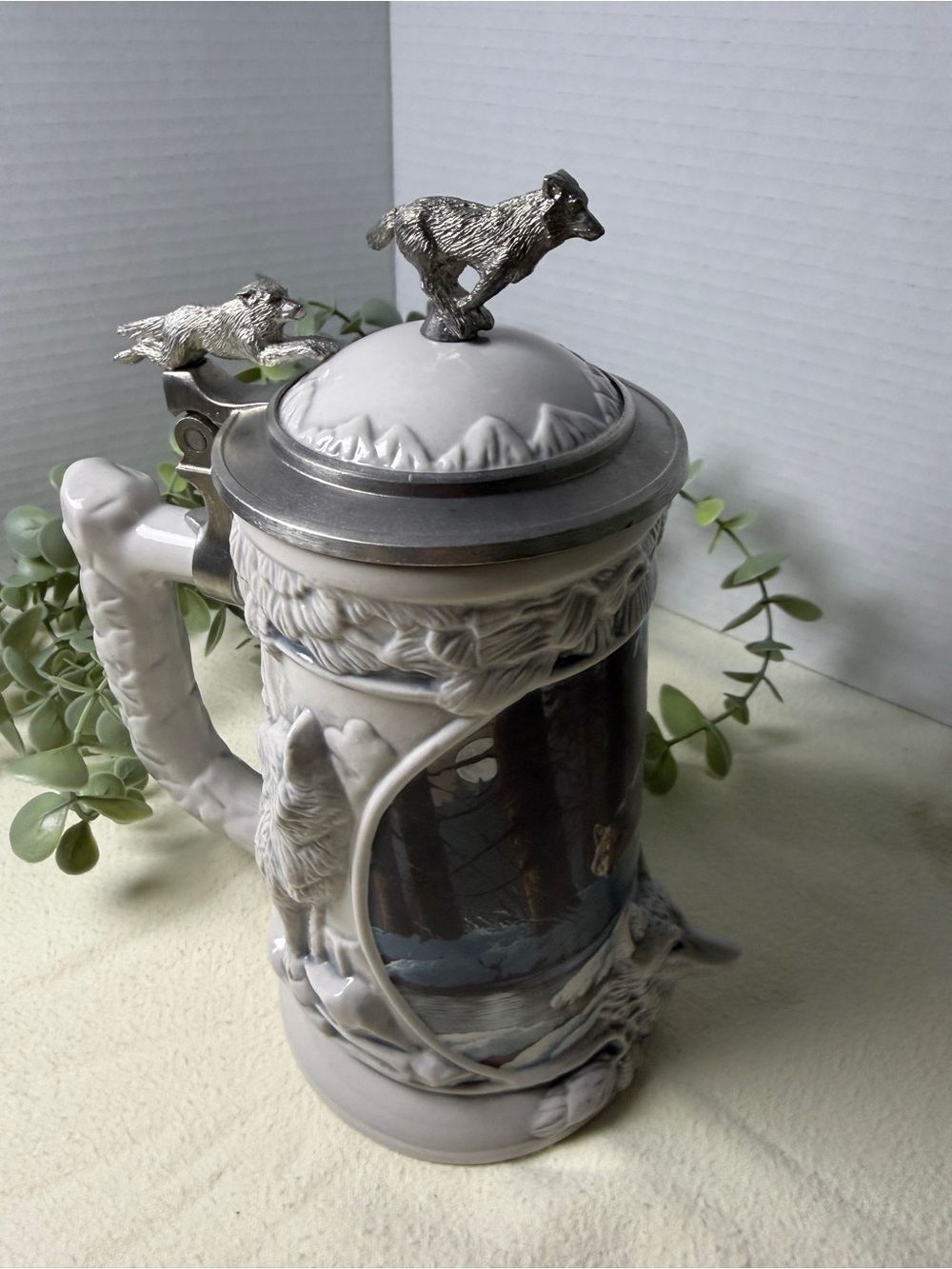 Vintage Longton Crown Moonlight Trail Wolf Beer Stein Limited Edition 1999